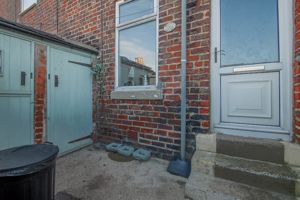 Photo 14- click for photo gallery